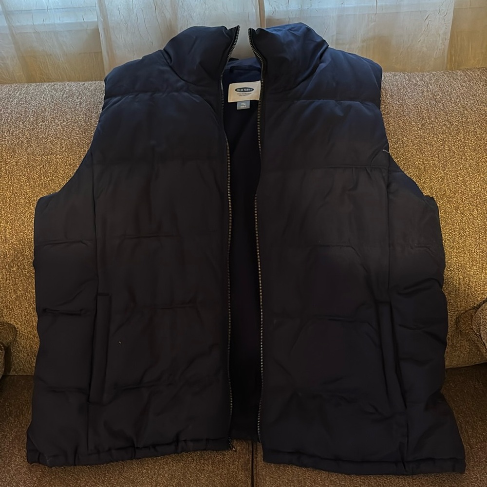 Old Navy Puffer Vest